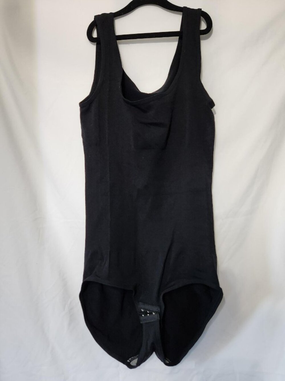 NWOT Black Seamless Shapewear Bodysuit 3XL Compression Tummy Control